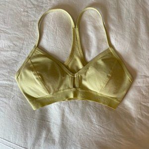 sports bra